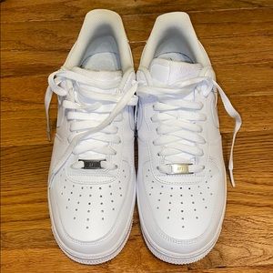 All White Air Force 1 ‘07